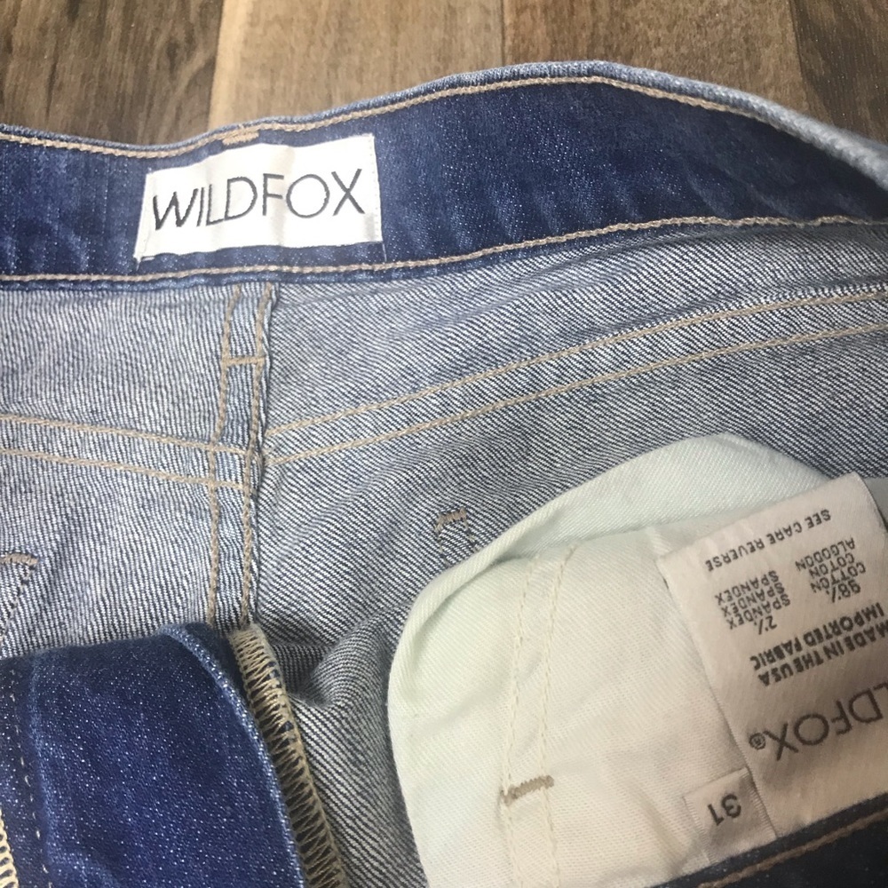 WildFox Helena High-Rise Cut Off Denim Shorts - Picture 4 of 7